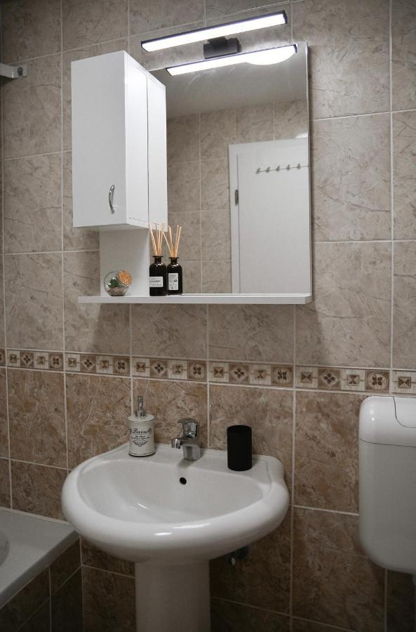 סובוטיקה Crown Apartment 2 מראה חיצוני תמונה