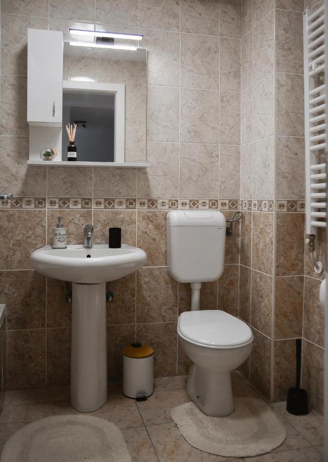 סובוטיקה Crown Apartment 2 מראה חיצוני תמונה